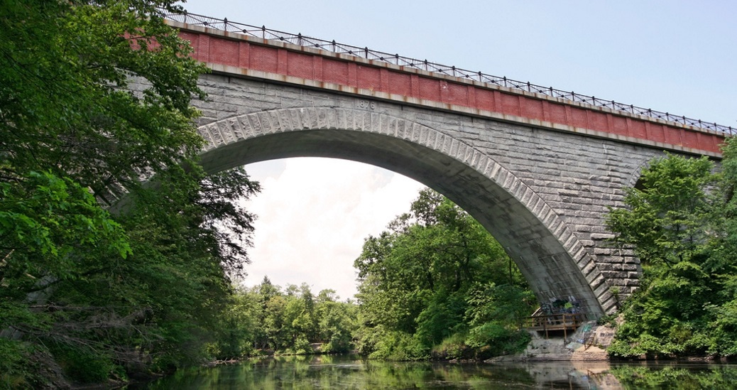 Boston Celebrates Opening of Aqueduct